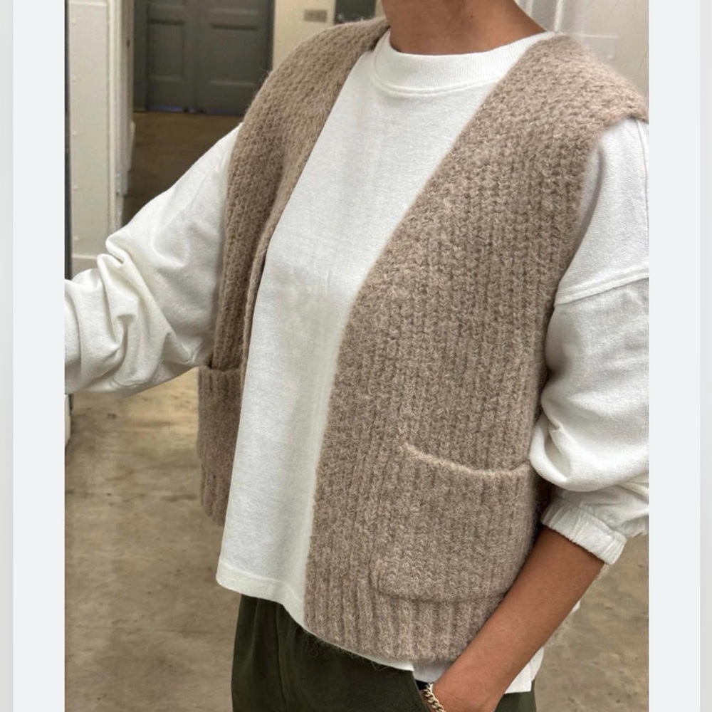 Le Bon Shoppe Women's Vest